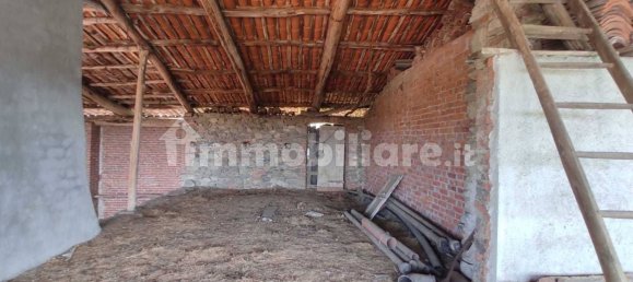 4 bedrooms Villa in Loranzè, Italy No. 276425 12