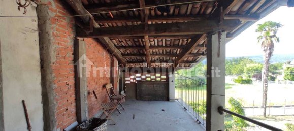 4 bedrooms Villa in Loranzè, Italy No. 276425 8