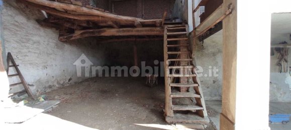 4 bedrooms Villa in Loranzè, Italy No. 276425 14