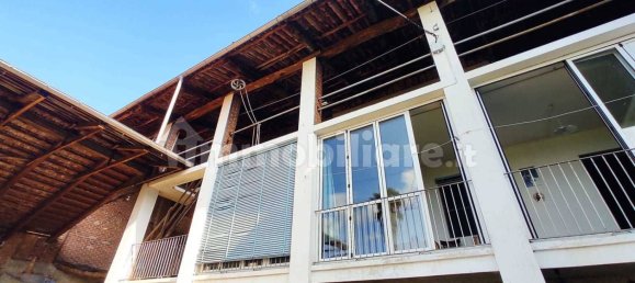 4 bedrooms Villa in Loranzè, Italy No. 276425 11