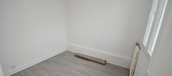 Apartamento de 3 dormitorios en Les Pavillons-sous-Bois, France No. 187902 4