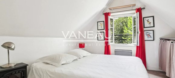 5 bedrooms House in Saint-Cloud, France No. 171024 33