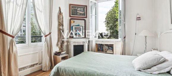 5 bedrooms House in Saint-Cloud, France No. 171024 25