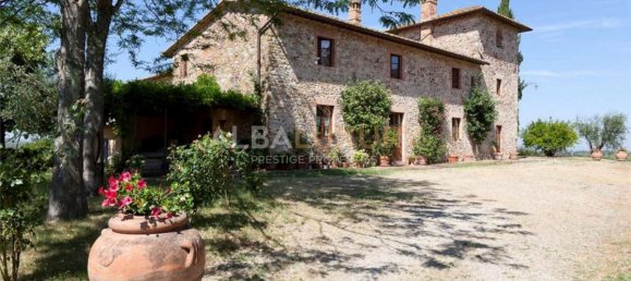 19 bedrooms Villa in Castellina in Chianti, Italy No. 441 8