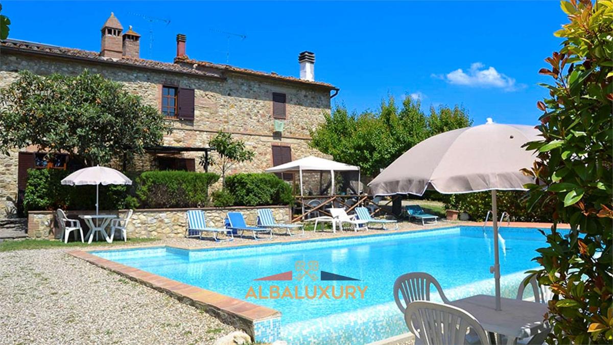19 bedrooms Villa in Castellina in Chianti, Italy No. 441