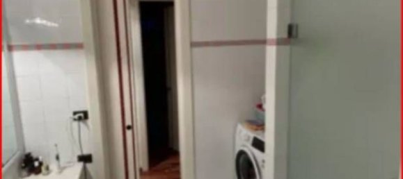 4-salle Appartement à Loreto, Italy No. 302816 11