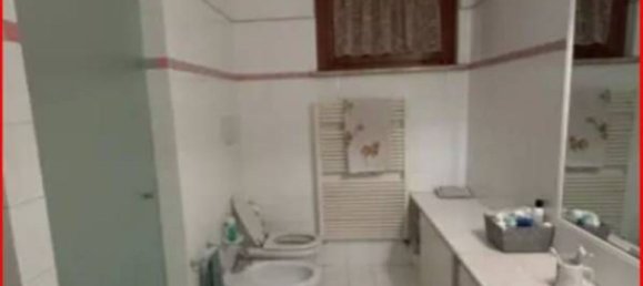 4-salle Appartement à Loreto, Italy No. 302816 12