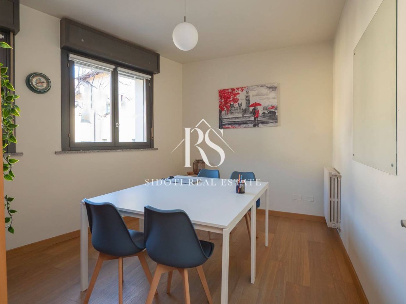 4-salle Bureau à Settimo Milanese, Italy No. 226872