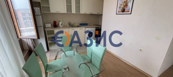 Квартира с 2 спальнями в Свети-Влас, Болгария № 866 5