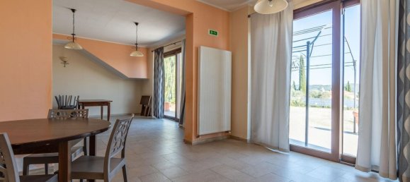 4 rooms House in Gavorrano, Italy No. 89389 38