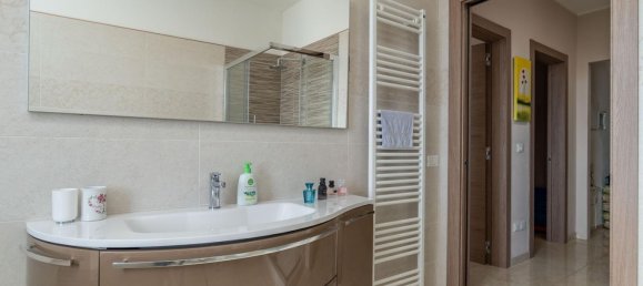 4 rooms House in Gavorrano, Italy No. 89389 26