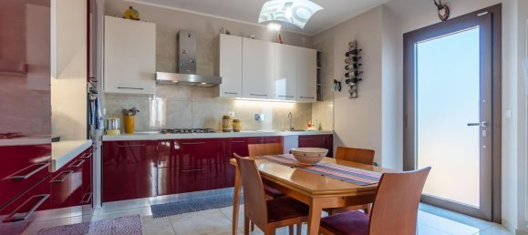 4 rooms House in Gavorrano, Italy No. 89389 9