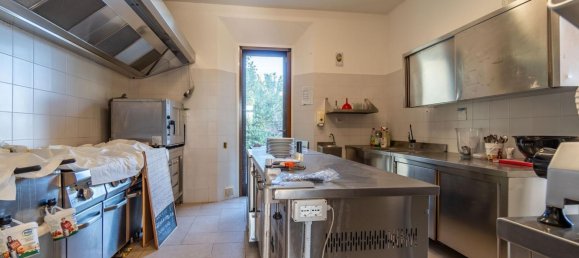 4 rooms House in Gavorrano, Italy No. 89389 43