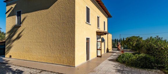 4 rooms House in Gavorrano, Italy No. 89389 6