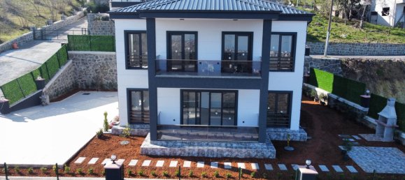 Villa 5+1 in Arsin, Turkey, Nr. 20689 3