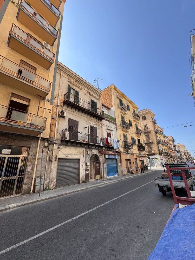 Apartamento T2 em Palermo, Italy N.º 326363