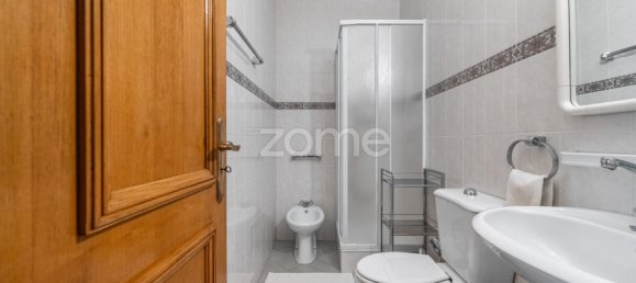 4 bedrooms House in Maia, Portugal No. 50275 45