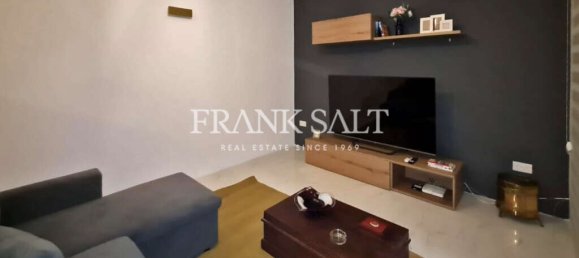 2 bedrooms Penthouse in Swieqi, Malta No. 7374 3