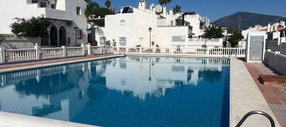 4 bedrooms Townhouse in Estepona, Spain No. 56029 32