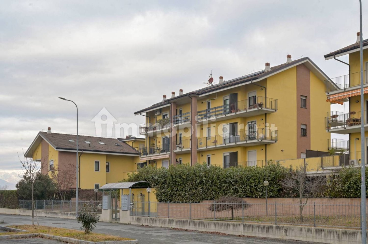 2 Schlafzimmer Wohnung in Caluso, Italy, Nr. 373897