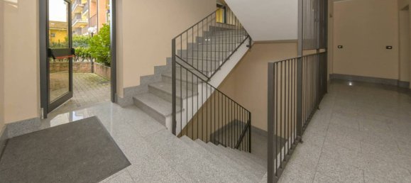 2 Schlafzimmer Wohnung in Caluso, Italy, Nr. 373897 4