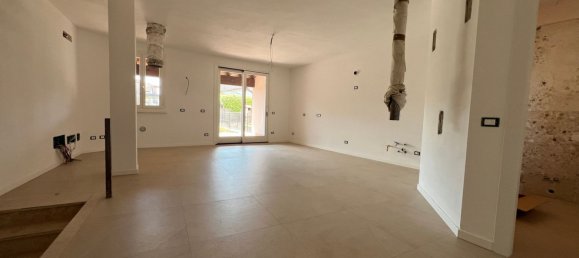 3غرفة منزل في Castelcovati, Italy رقم 335580 2