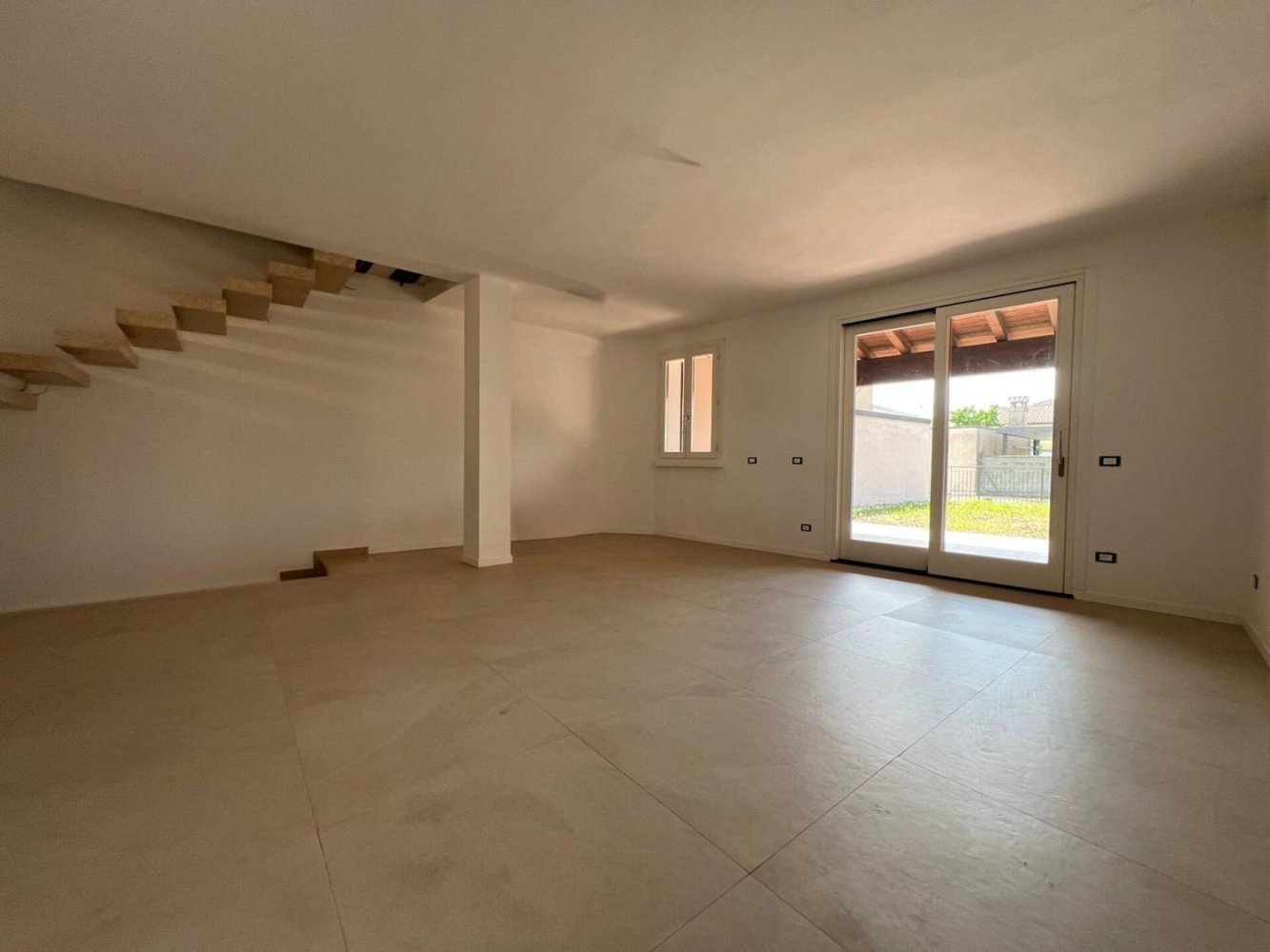 3غرفة منزل في Castelcovati, Italy رقم 335580