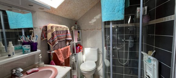 3 bedrooms House in Saint-Laurent-Nouan, France No. 264806 5