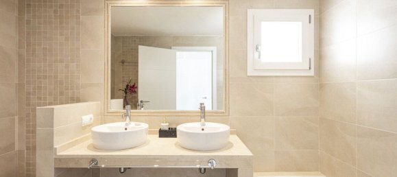 4 Schlafzimmer Villa in Nova Santa Ponsa, Spain, Nr. 152627 23