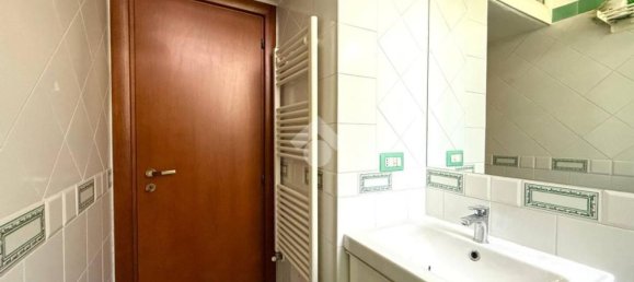 3 rooms Apartment in Pozzuoli, Italy No. 279619 10