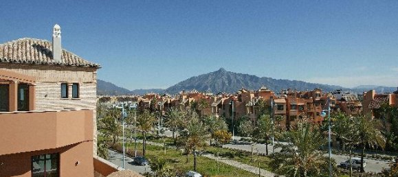 3 bedrooms Penthouse in Marbella, Spain No. 25662 15