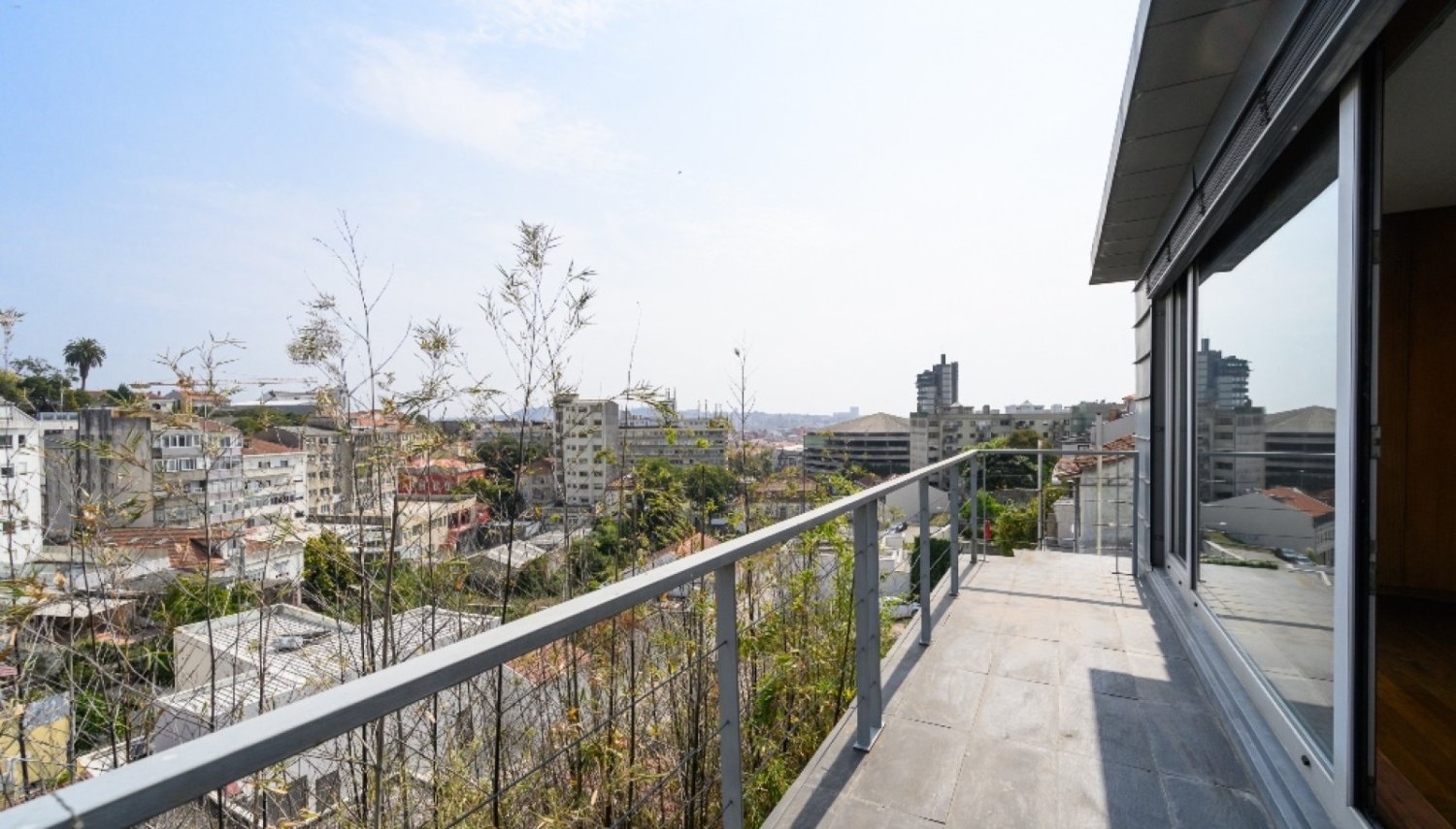 4 bedrooms House in Porto, Portugal No. 134945