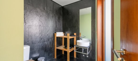 4 bedrooms House in Porto, Portugal No. 134945 19