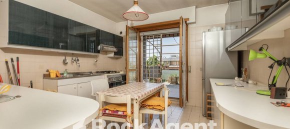 1 Schlafzimmer Penthouse in Rome, Italy, Nr. 327894 2