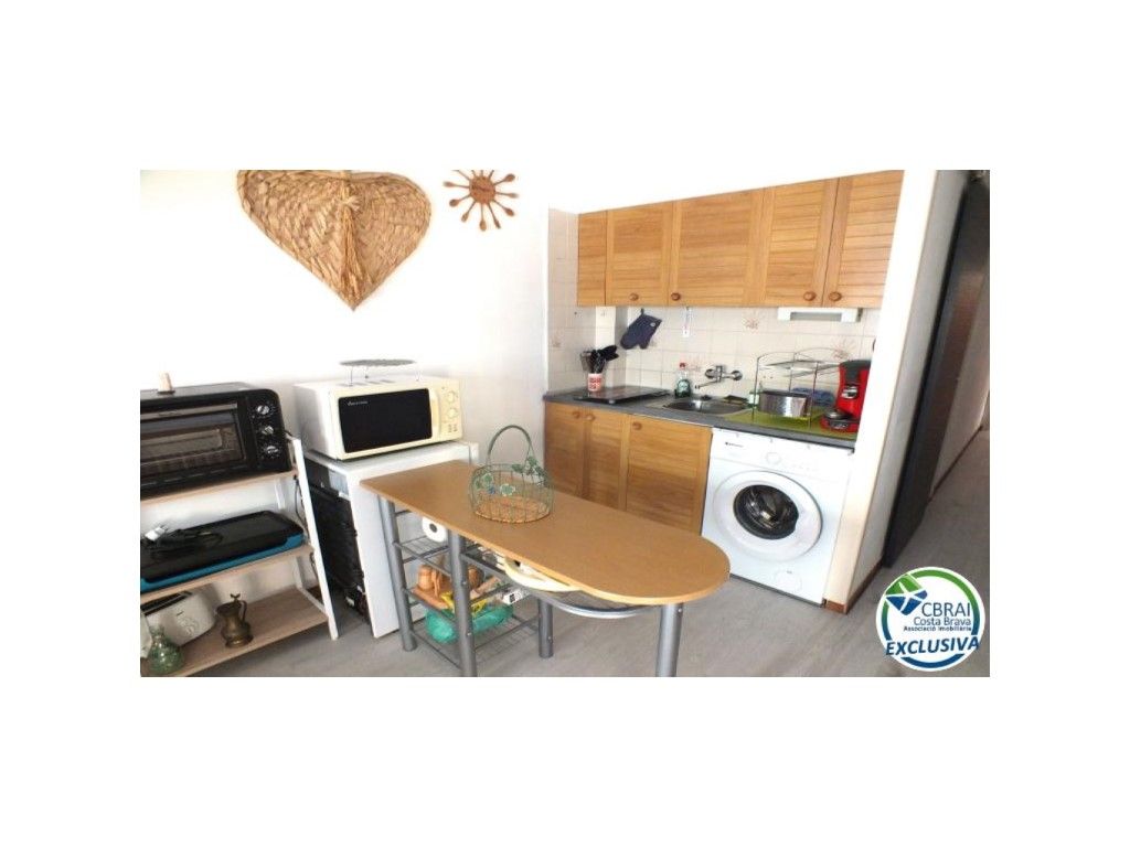 1 bedroom Apartment in Roses, Spain No. 196330