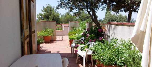 Квартира с 2 спальнями в Фазано, Италия № 133831 5