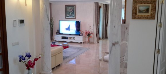 5 Schlafzimmer Villa in Marbella, Spain, Nr. 10014 7