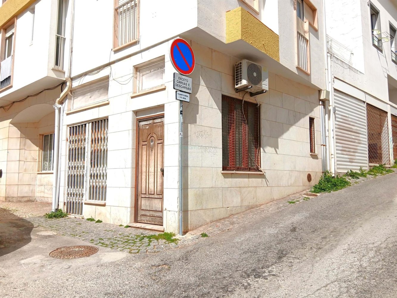 58m² Commercial property in Lagos, Portugal No. 210080