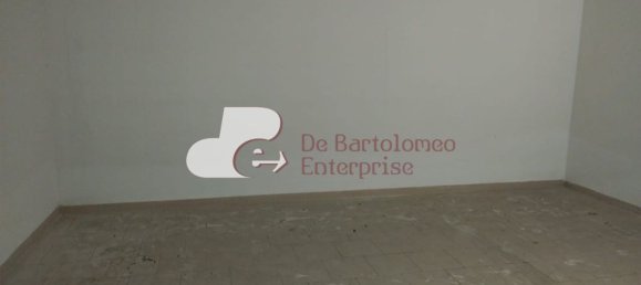 17m² Garage in Bari, Italy No. 261632 3