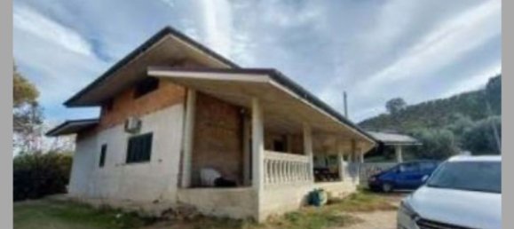 5 غرف نوم شقة في Loreto Aprutino, Italy رقم 380751 27