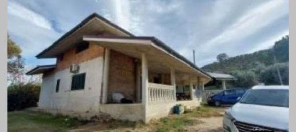 5 غرف نوم شقة في Loreto Aprutino, Italy رقم 380751 17