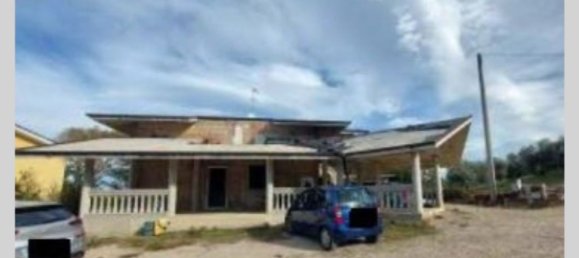 5 غرف نوم شقة في Loreto Aprutino, Italy رقم 380751 36