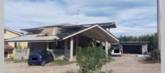 5 غرف نوم شقة في Loreto Aprutino, Italy رقم 380751 21