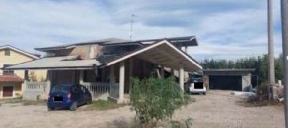 5 غرف نوم شقة في Loreto Aprutino, Italy رقم 380751 11