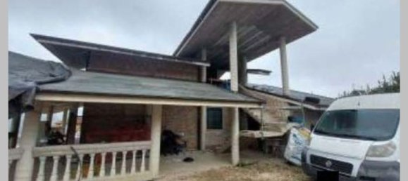 5 غرف نوم شقة في Loreto Aprutino, Italy رقم 380751 18