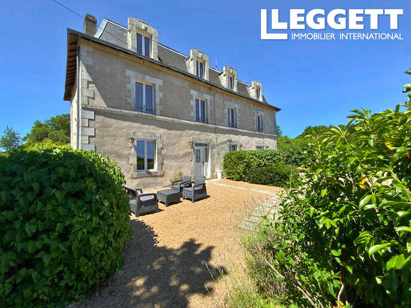 15 غرف نوم قلاع في Saint-Saud-Lacoussiere, France رقم 306785