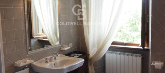 Hotel in Spoleto, Italy 700m², Nr. 300205 11