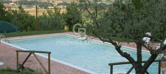 Hotel in Spoleto, Italy 700m², Nr. 300205 4