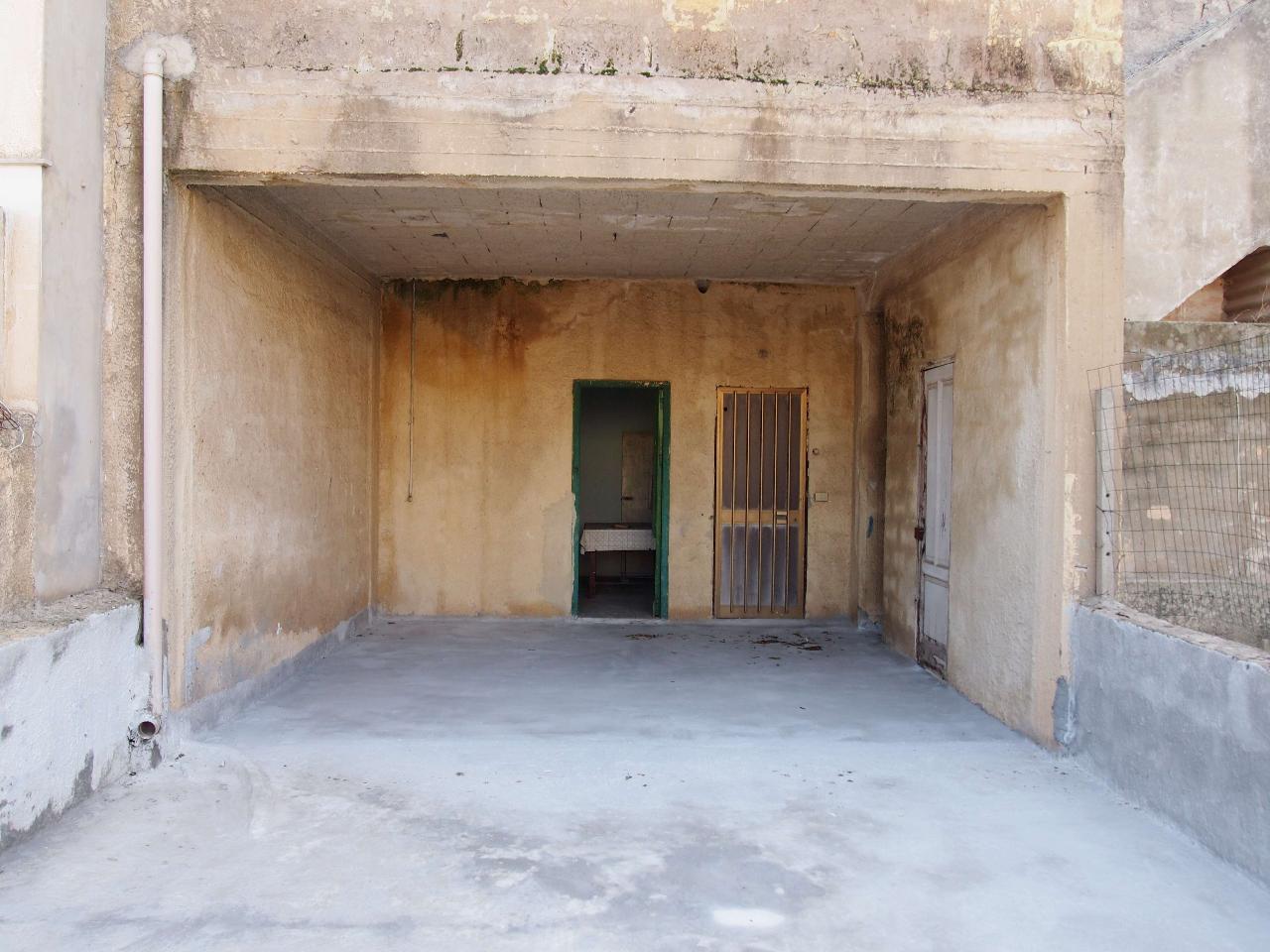 6 rooms House in Marsala, Italy No. 177710