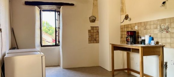 Casa de 2 dormitorios en Lot, France No. 301956 3